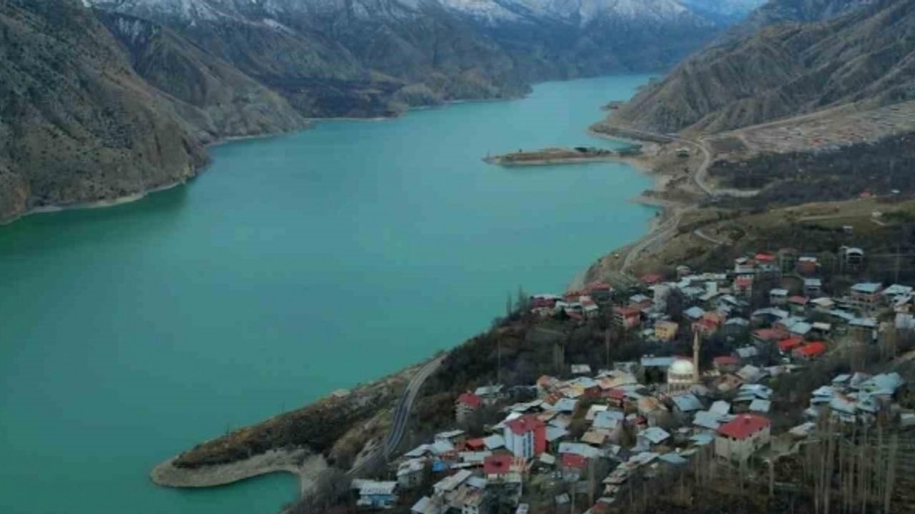 Balıklı Köy, Tortum Gölü manzarasıyla hayran bırakıyor