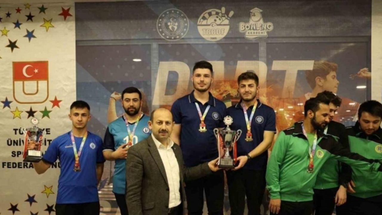 Bayburt Üniversitesi, UniLig Dart Şampiyonasında da ’Şampiyonların Üniversitesi’ oldu