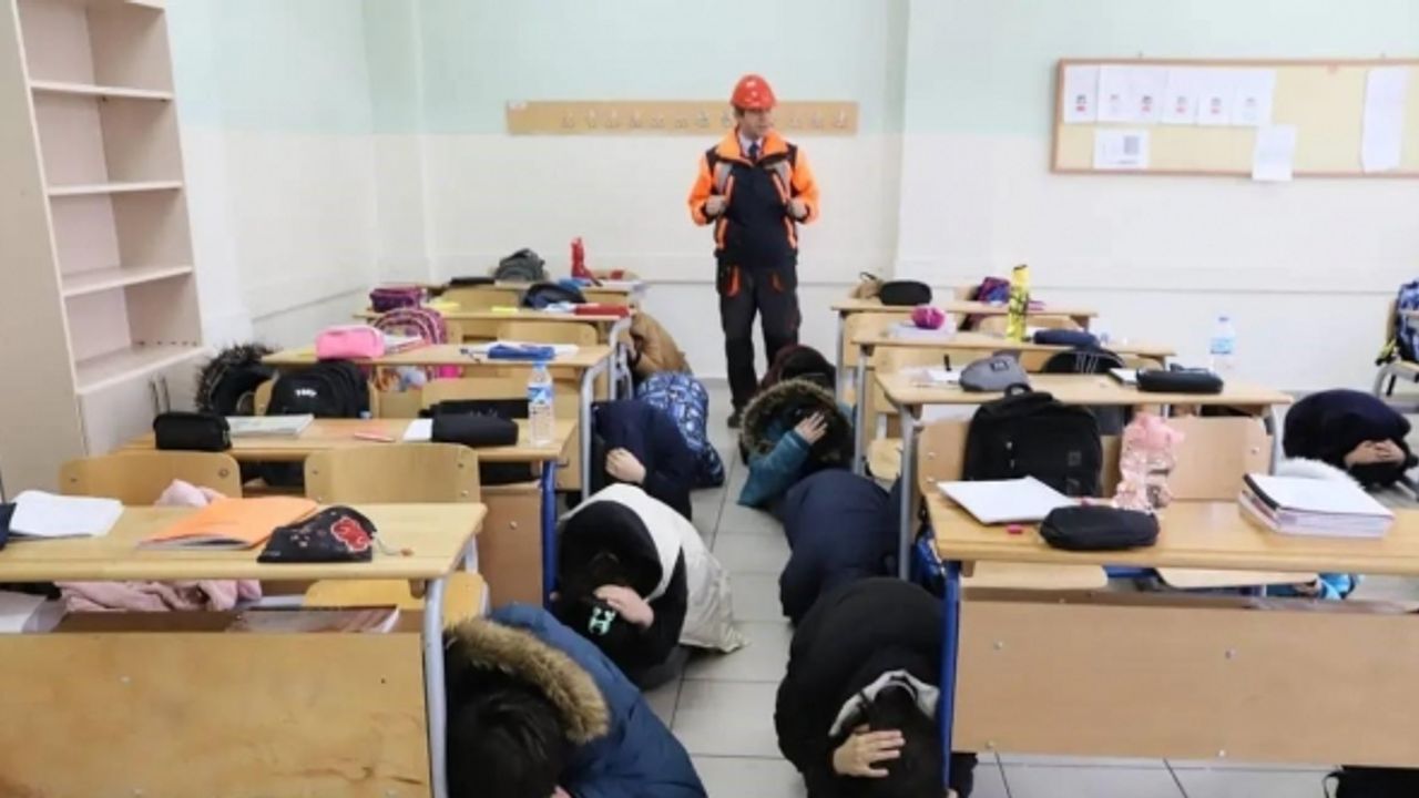 Bayburt’ta deprem farkındalık eğitimleri ve tatbikatlar devam ediyor