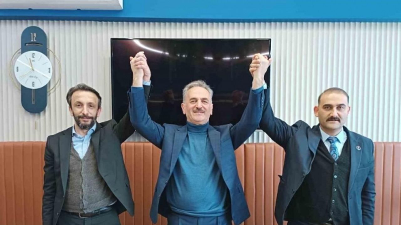 BBP Gemlik Belediye Başkan adayı Han, Ak Parti adayı Yılmaz lehine çekildi