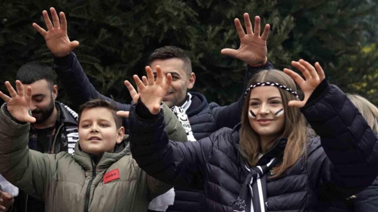 Beşiktaş taraftarı, Trabzonspor maçına yoğun ilgi gösterdi