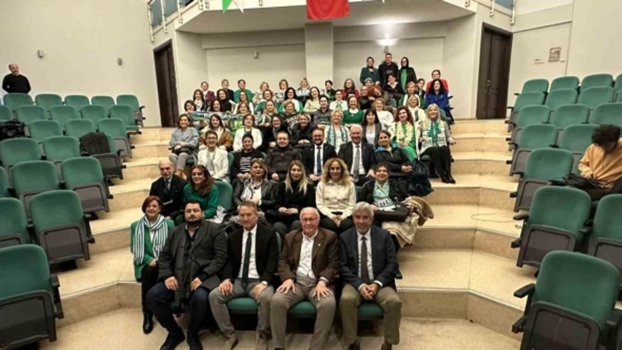 Bursaspor Kulübü, ’Haydi Kadınlar Maça’ projesini duyurdu