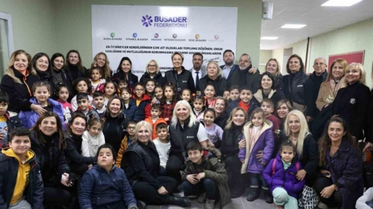 BUSADER, depremde yıkılan okulu yeniden inşa ederek çocuklara armağan etti