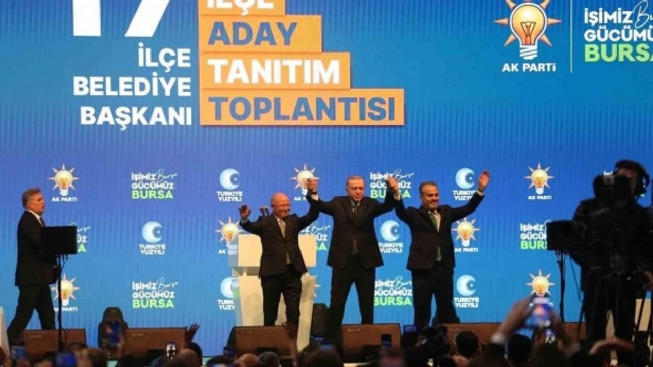 Cumhurbaşkanı Erdoğan’dan CHP’ye eleştiri: "CHP’de herkes bir köşe başına yapışmanın derdinde"