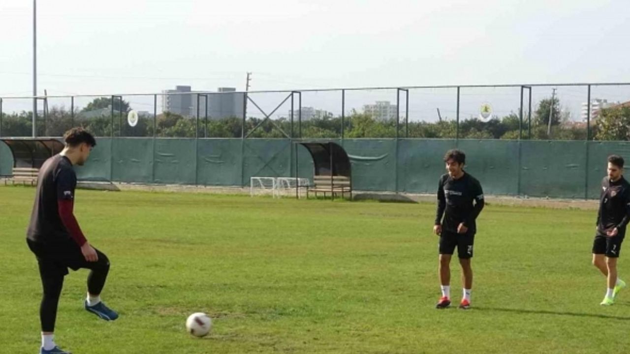 Depremin üzerinden bir yıl geçti: Hataysporlu futbolcular o günleri unutamıyor