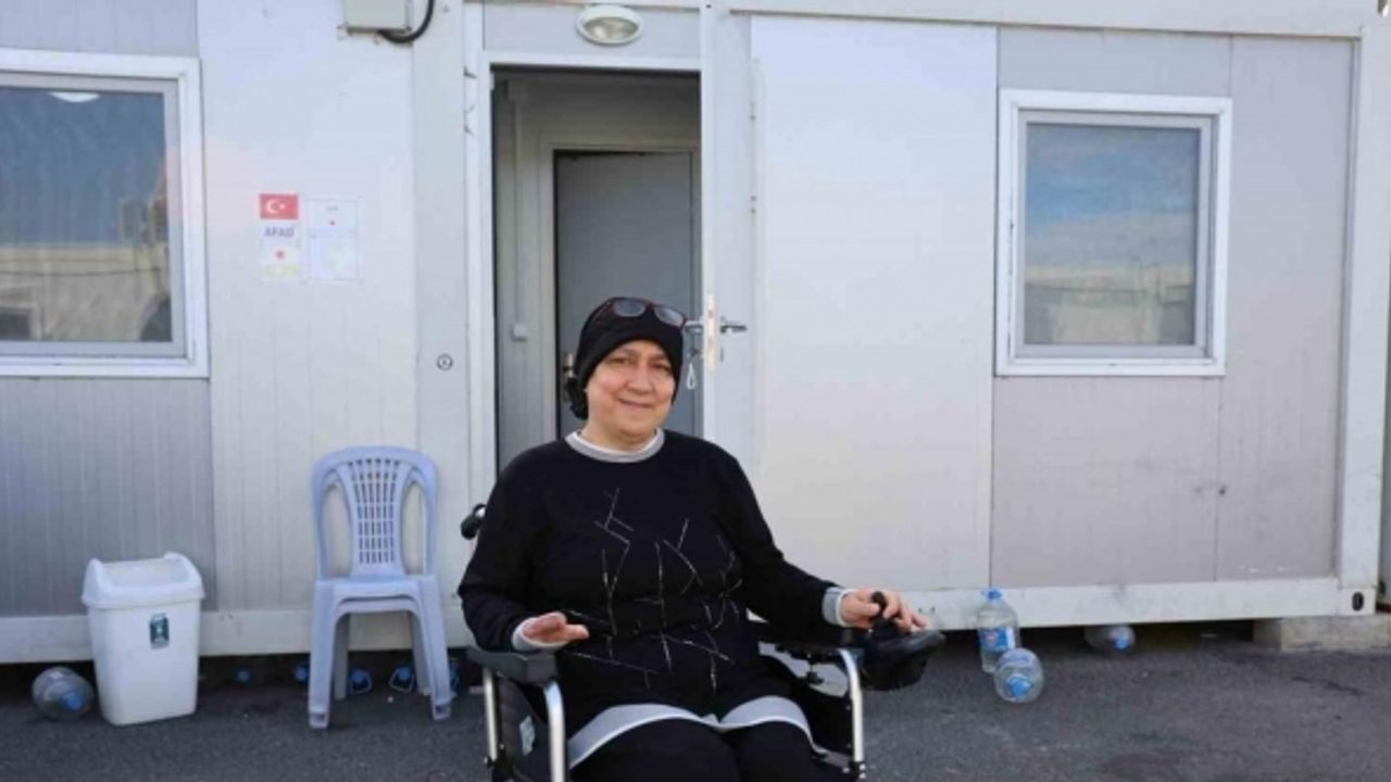 Depremin yıl dönümünde yaşadığı acı dolu günleri anlattı