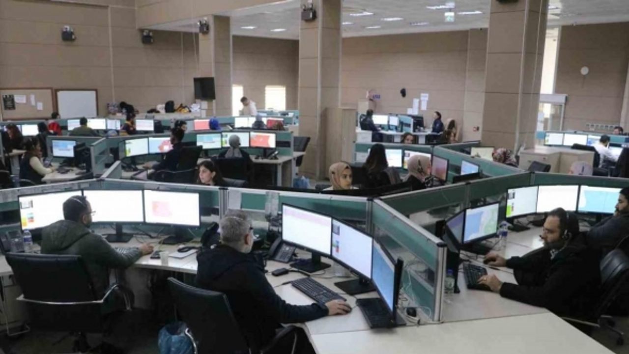 Depremzedelerin tüyler ürperten yardım çığlıkları 112 ihbar hattına yansıdı