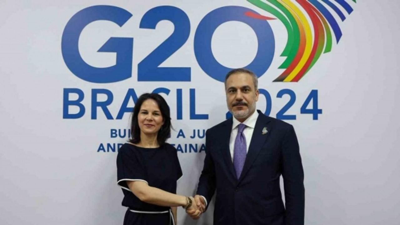 Dışişleri Bakanı Fidan, Alman mevkidaşı Annalena Baerbock ile görüştü