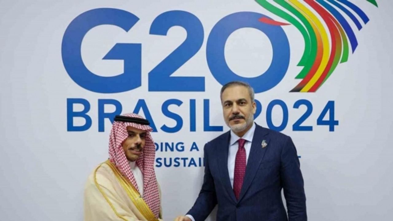 Dışişleri Bakanı Fidan, Suudi Arabistan Dışişleri Bakanı Farhan ile görüştü