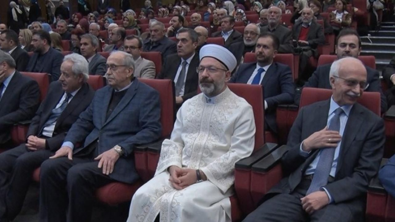 Diyanet İşleri Başkanı Erbaş Ustalara Saygı Paneli’ne katıldı