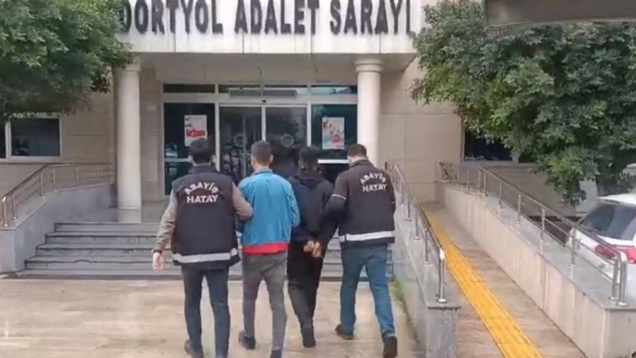 Dörtyol’da aranan 2 hükümlü yakayı ele verdi