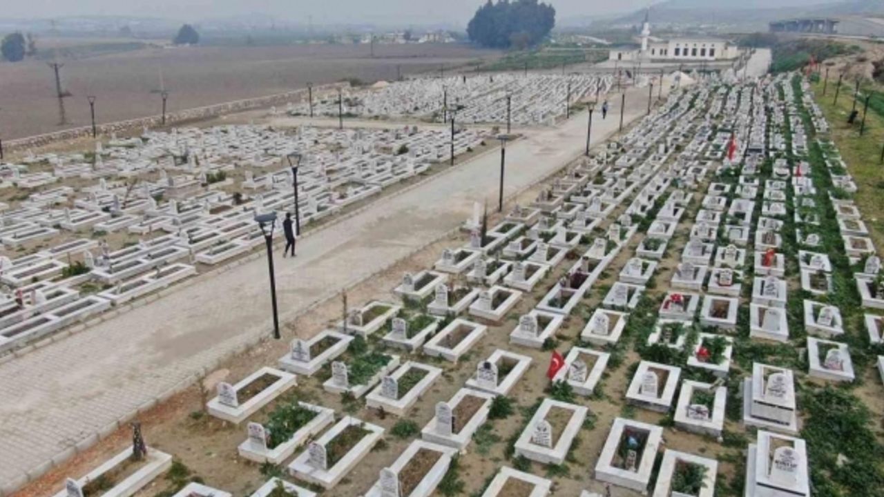 Enkazdan çıkarılan 193 ceset DNA eşleşmesi yapılamadığından yakınlarına teslim edilemedi