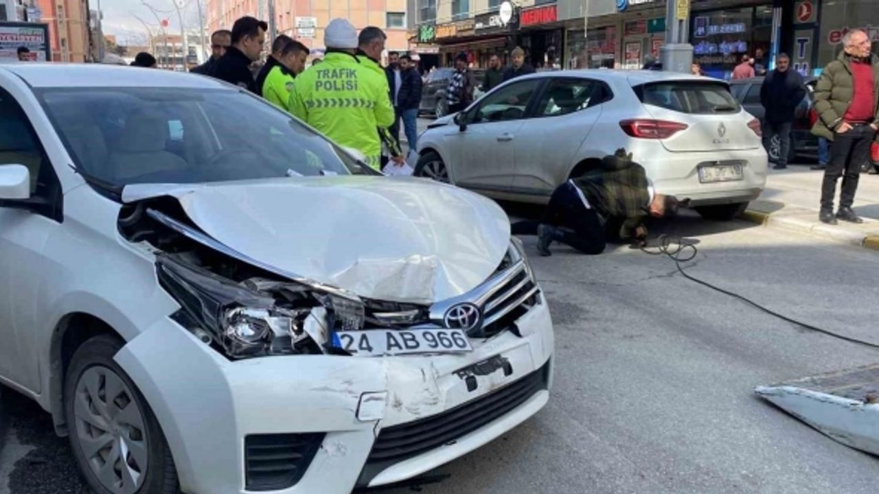 Erzincan’da 8 araçlı zincirleme kazada 1 kişi yaralandı