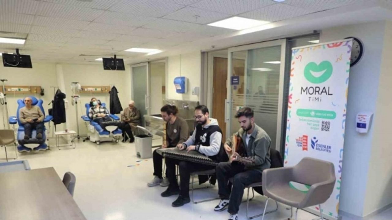 Esenler Belediyesi Sanat Evi hastalara moral oldu