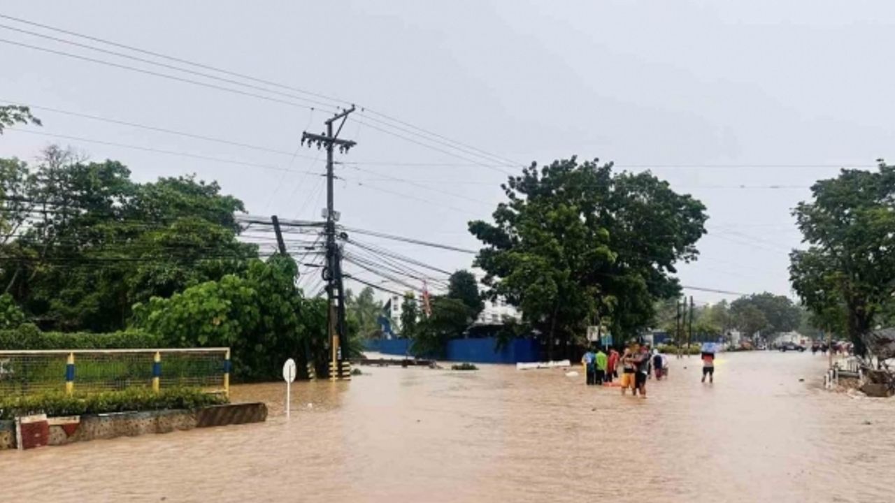 Filipinler sel ve toprak kayması: 6 ölü, 1 kişi kayıp