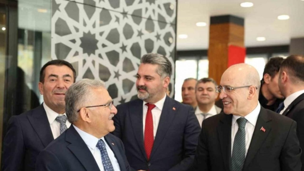 Hazine ve Maliye Bakanı Şimşek’ten Başkan Büyükkılıç’a ziyaret