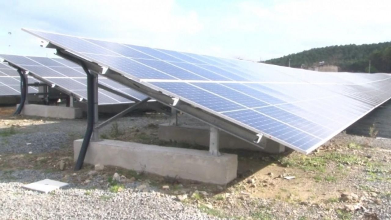 İstanbul’un en büyük Güneş Enerjisi Santrali Eyüpsultan’da hizmete açıldı