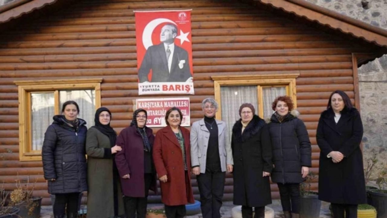 Kadınlar Gümüşhane’deki o mahallenin muhtarlığı için kolları sıvadı
