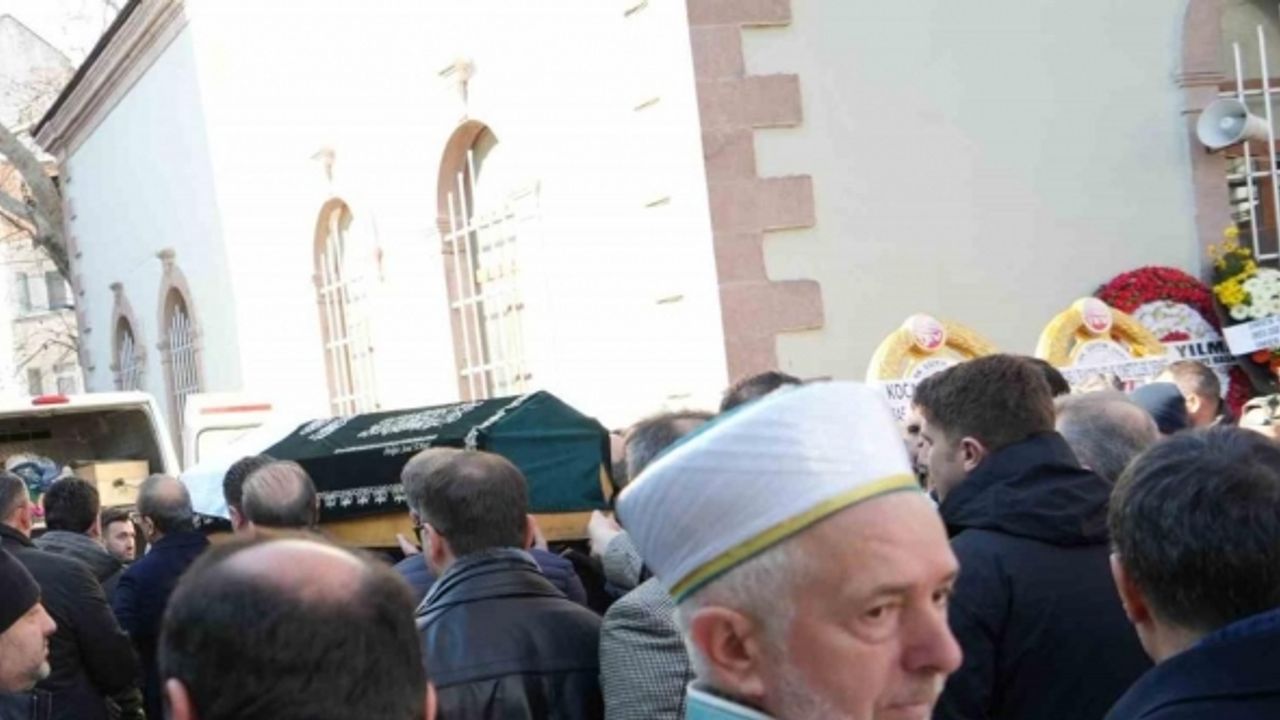 Kocaeli ve Balıkesir protokolü cenazede buluştu