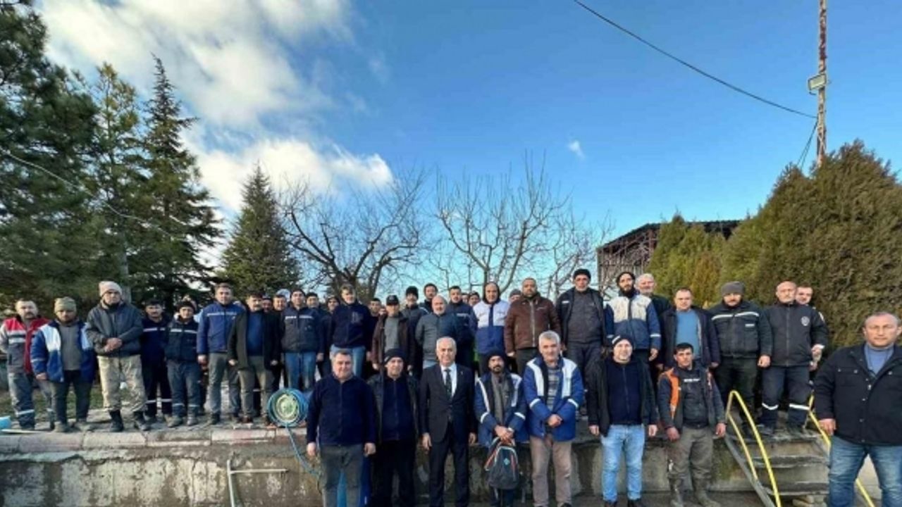 Maaşlara yüzde 85 yemek ücretlerine yüzde 400 zam yapıldı