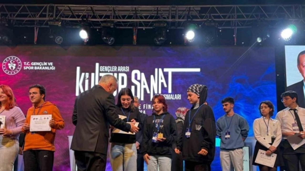 Milas’ın gururu gençler, Ege Bölge Finali’nde birinci oldu