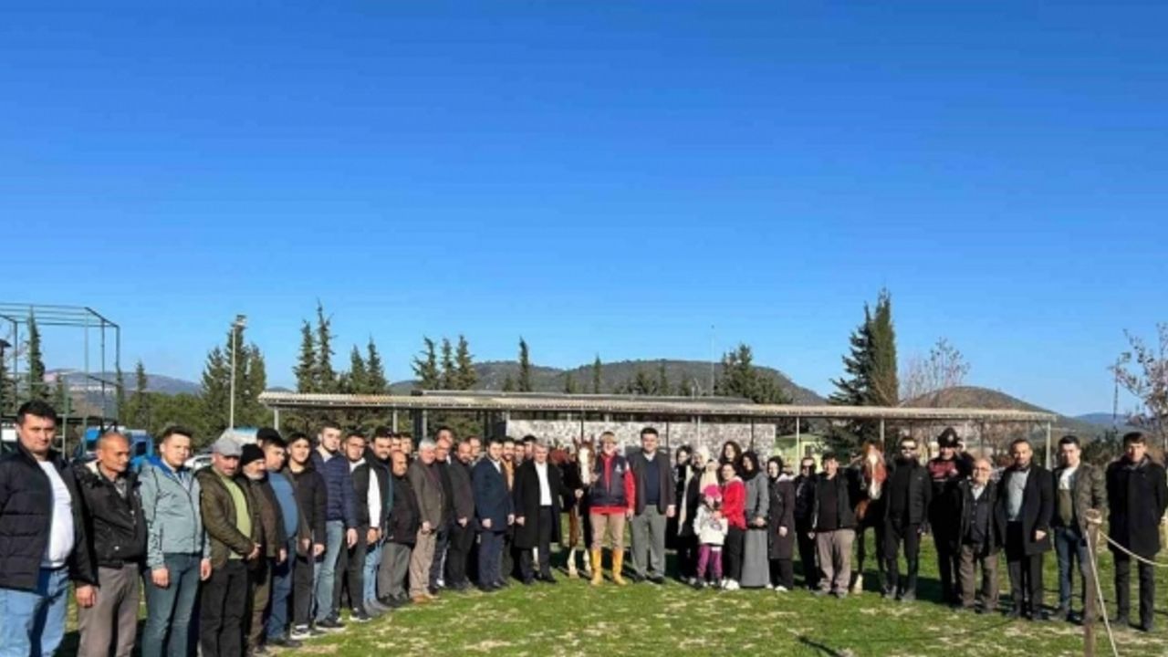 Milletvekili Canbey, Ayvalık, Balya ve Havran ilçelerinde hemşehrileriyle buluştu