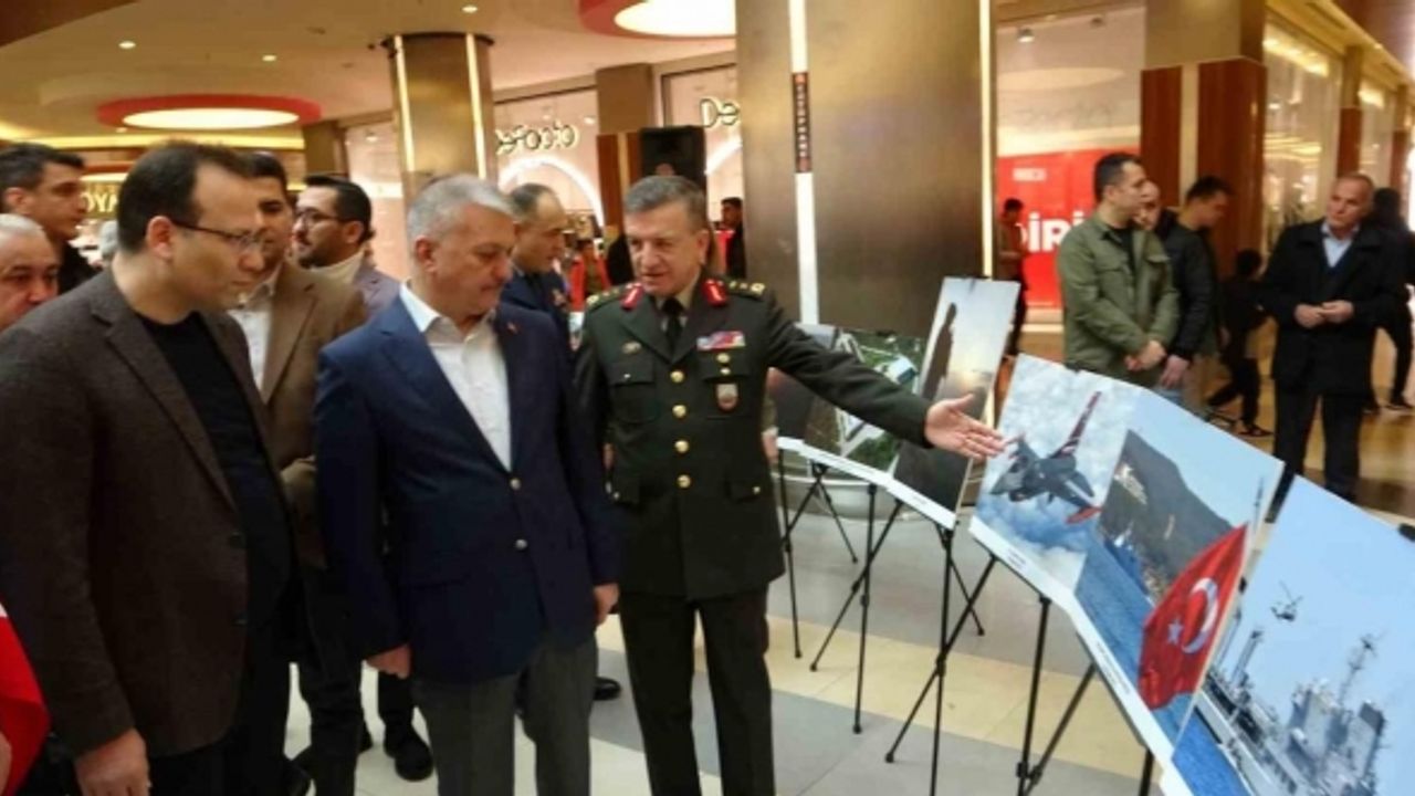 MSB’den Malatya’da cumhuriyetin 100’üncü yılına özel fotoğraf sergisi