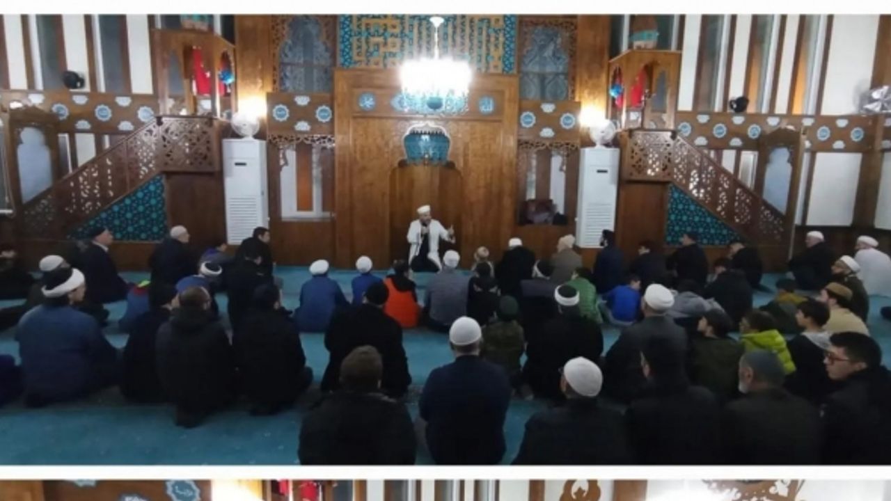 Müftü Açık, Akabe Camii cemaatiyle buluştu