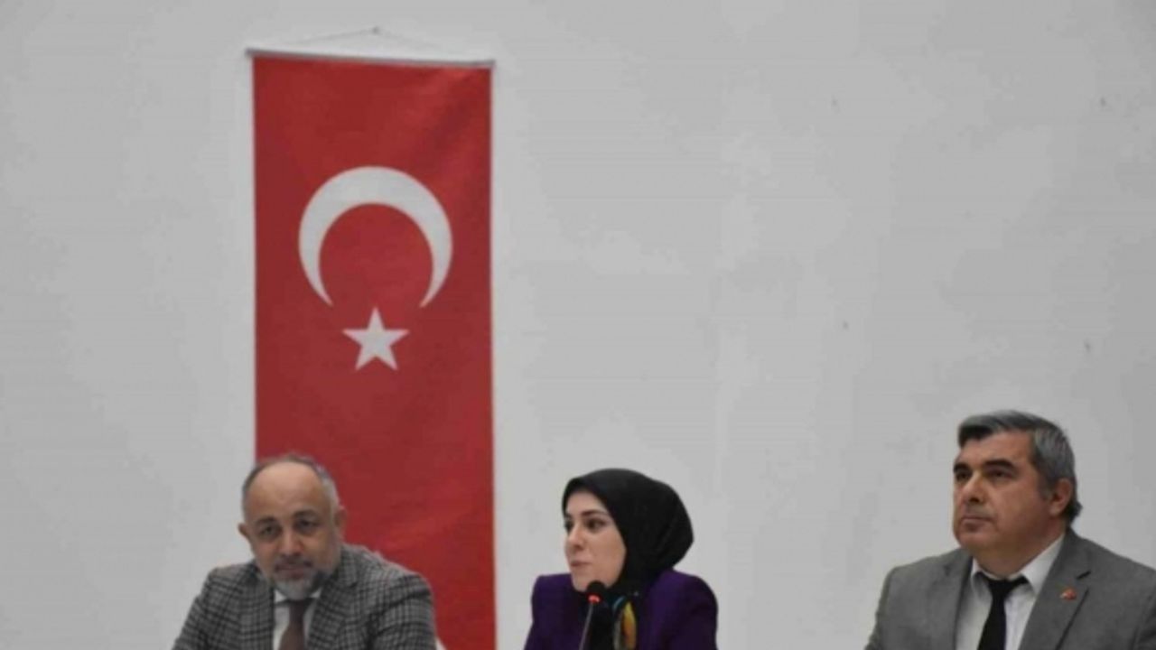 Okullarda yetenek taraması ve geleneksel çocuk oyunları toplantısı yapıldı