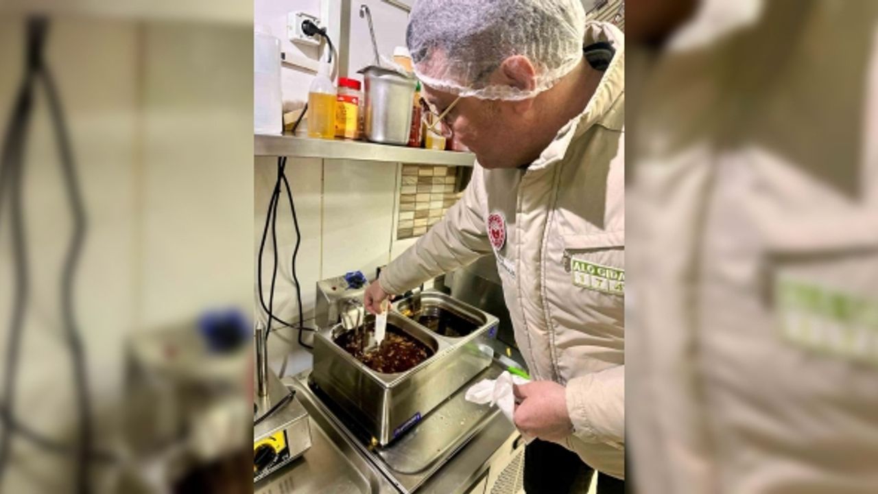 Ortaca’daki işletmelerde bulunan kızartma yağları denetimden geçti