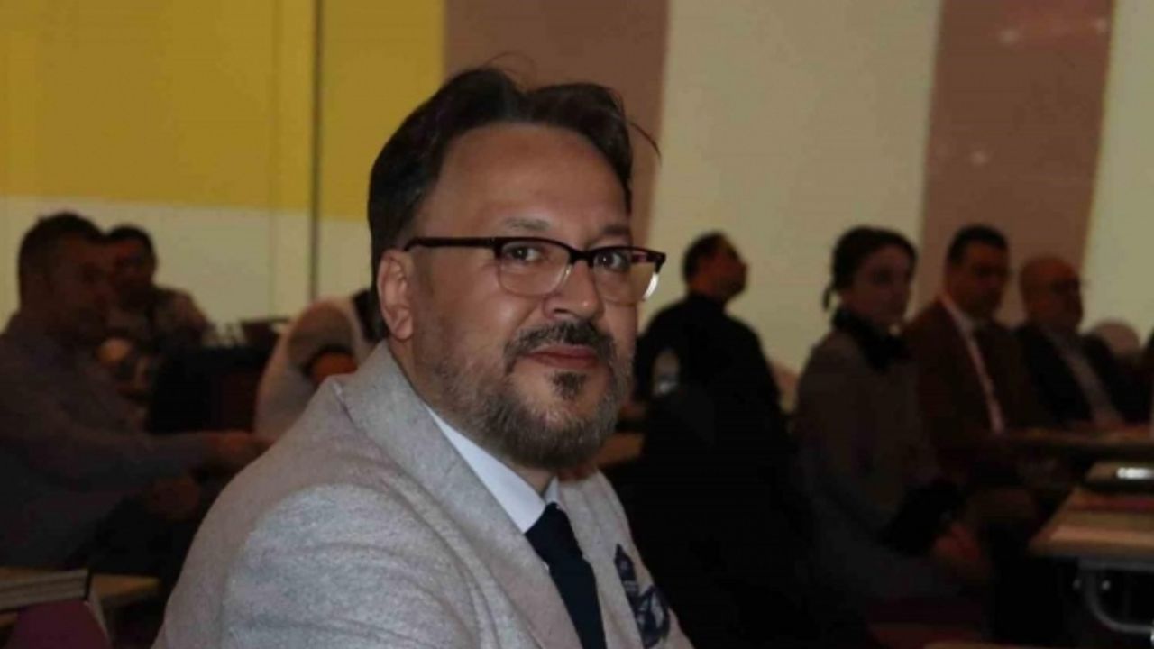 Robotik cerrahi ve yapay zeka ile diz ve kalça kireçlenmesi olan daha hızlı iyileşiyor