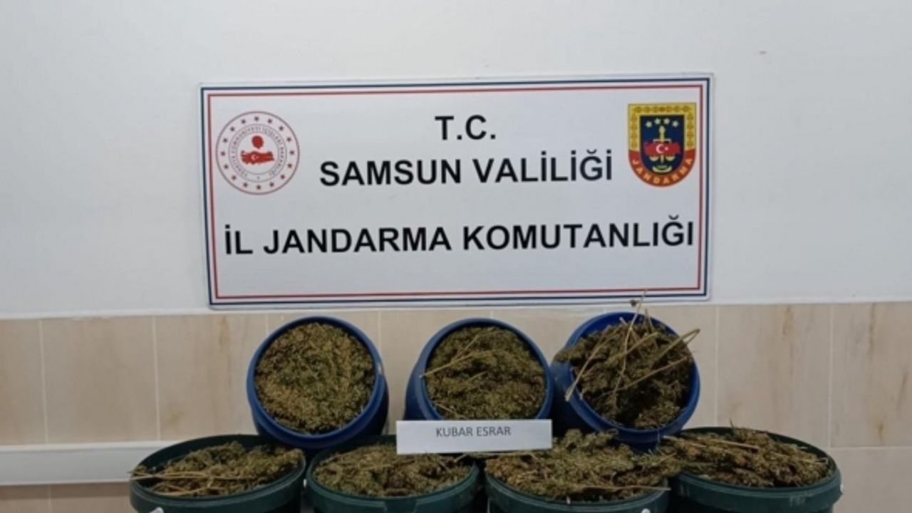 Samsun’da 17 kilo 700 gram uyuşturucu ele geçirildi