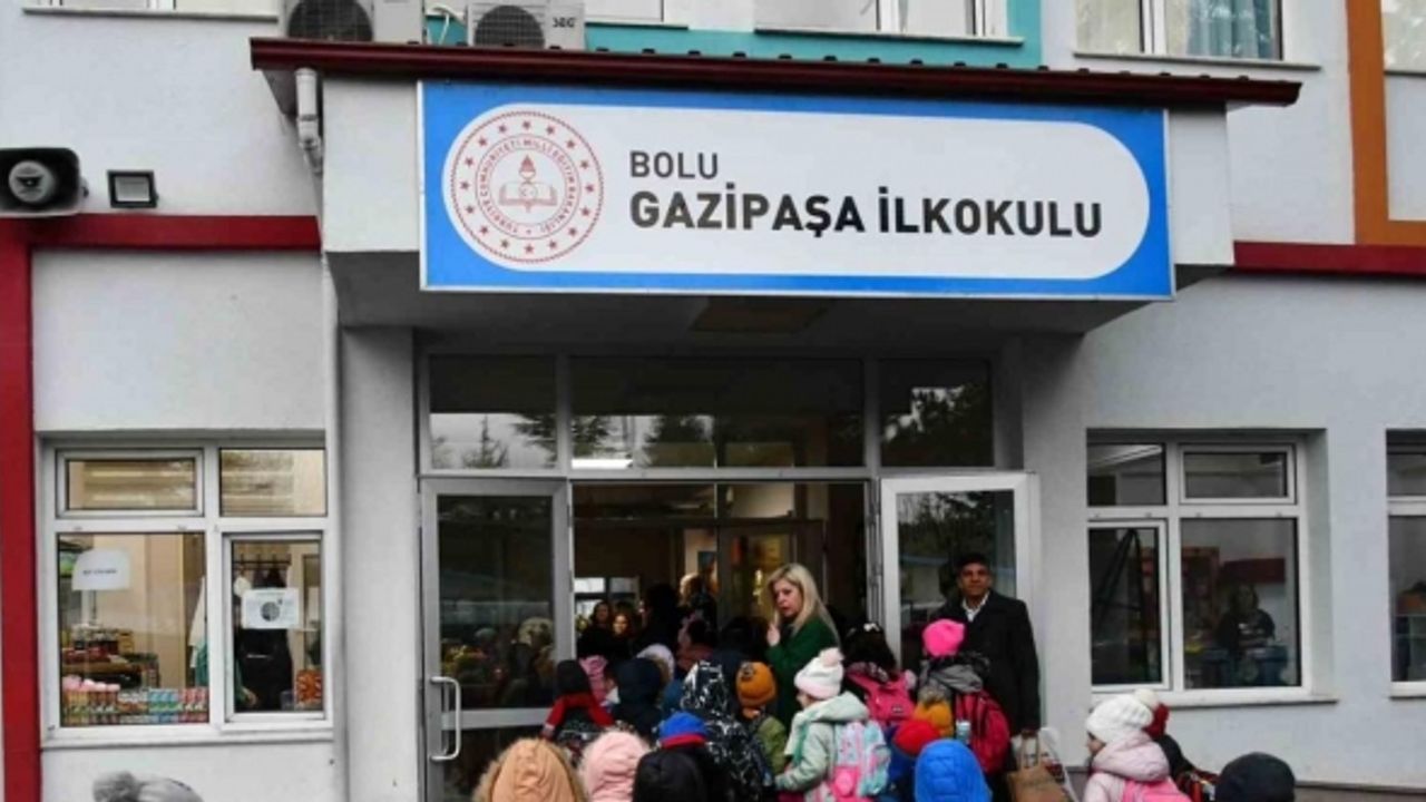 Sömestr tatili bitti, öğrenciler okul sıralarında yerini aldı