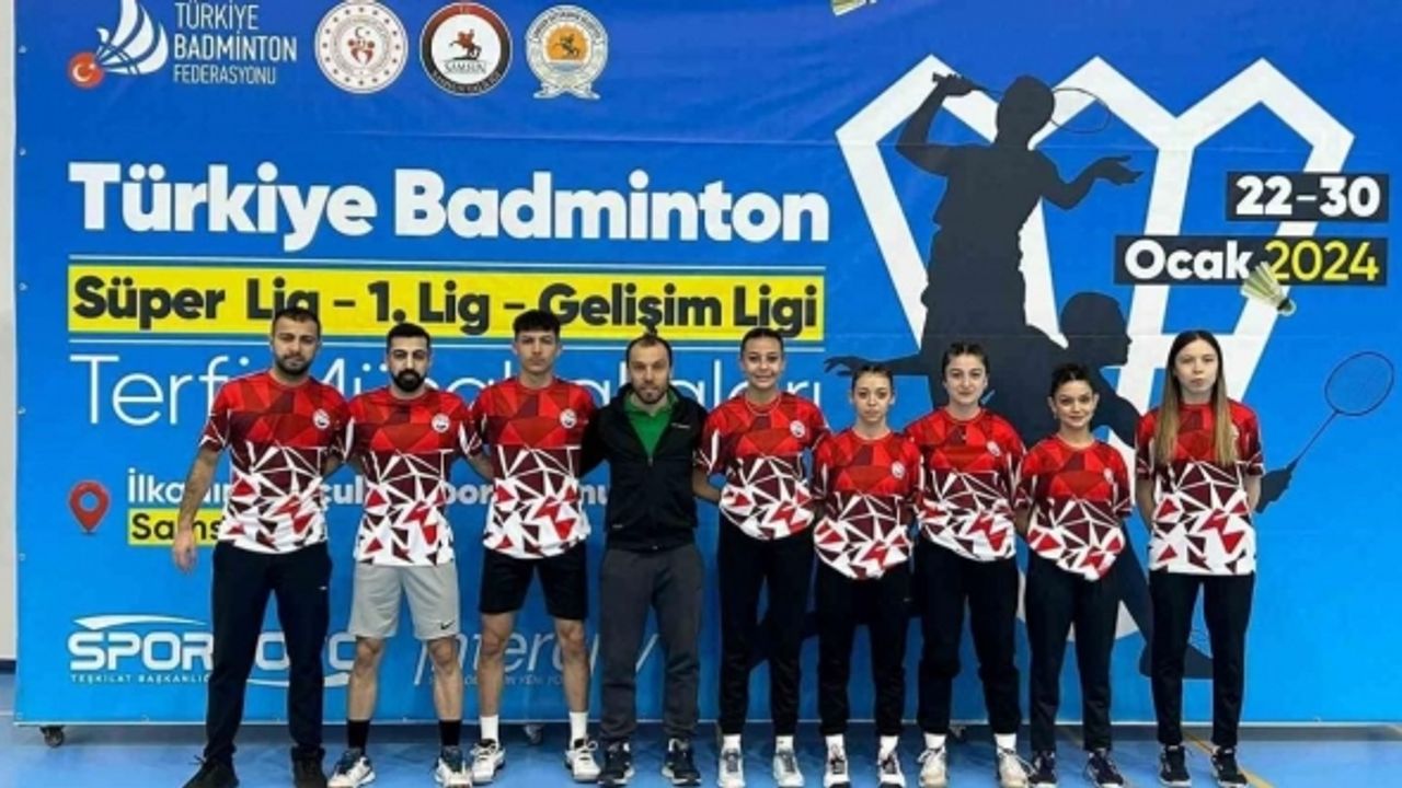 Talas Gençlik ve Spor Kulübü 2 takımla 1. Lig’i yükseldi