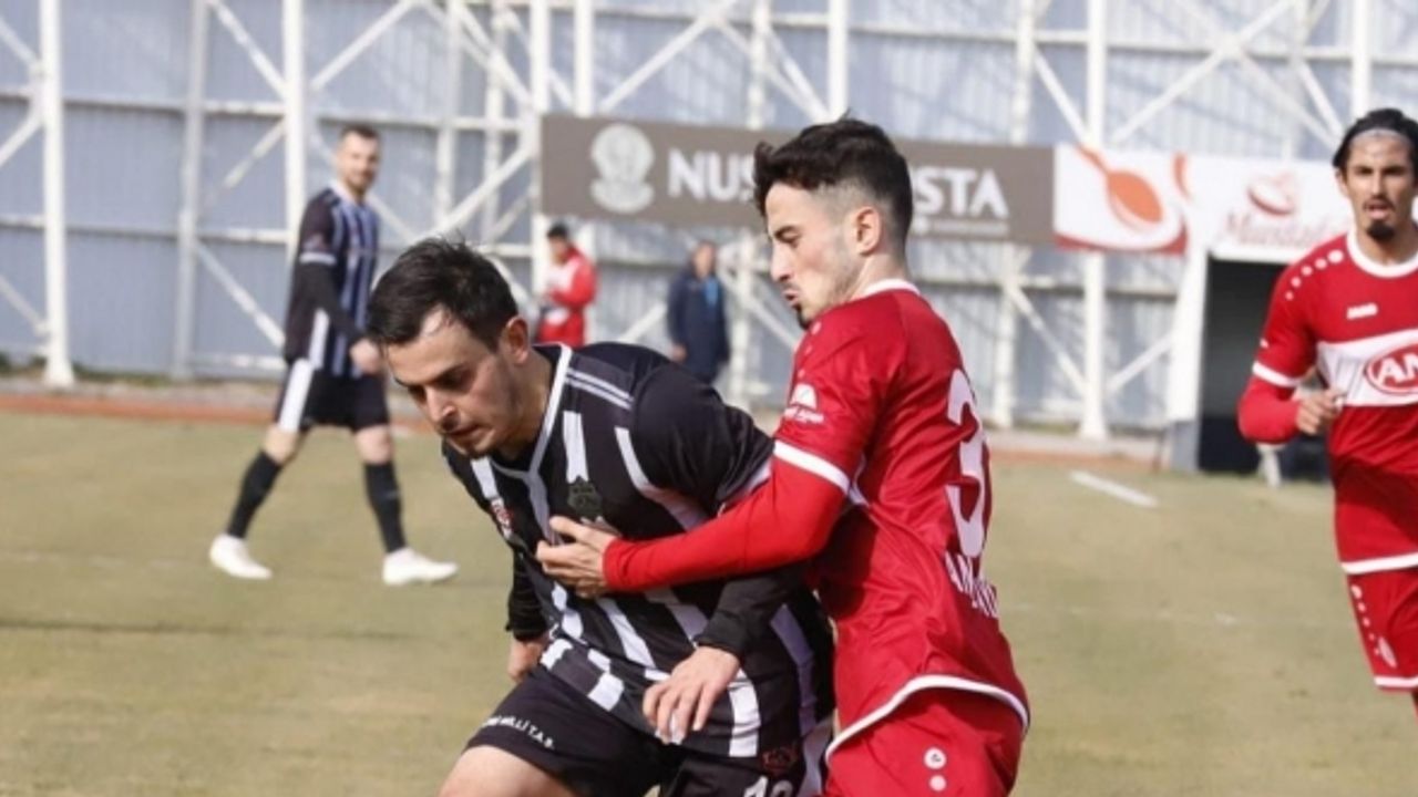 TFF 2. Lig: 68 Aksaray Belediyespor: 0 - Karaman FK: 2