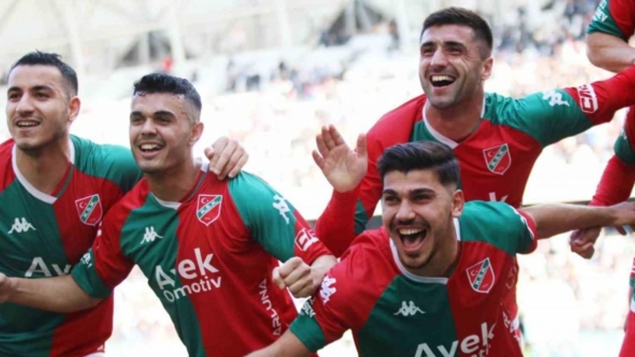 TFF 3. Lig: Karşıyaka: 3 - Pazarspor: 0