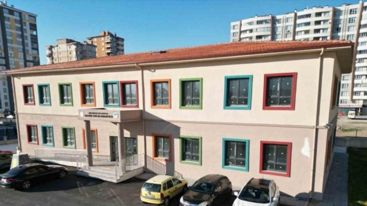 Yıldırım Beyazıt Mahallesi’nde 2 okul birden hizmete açılacak