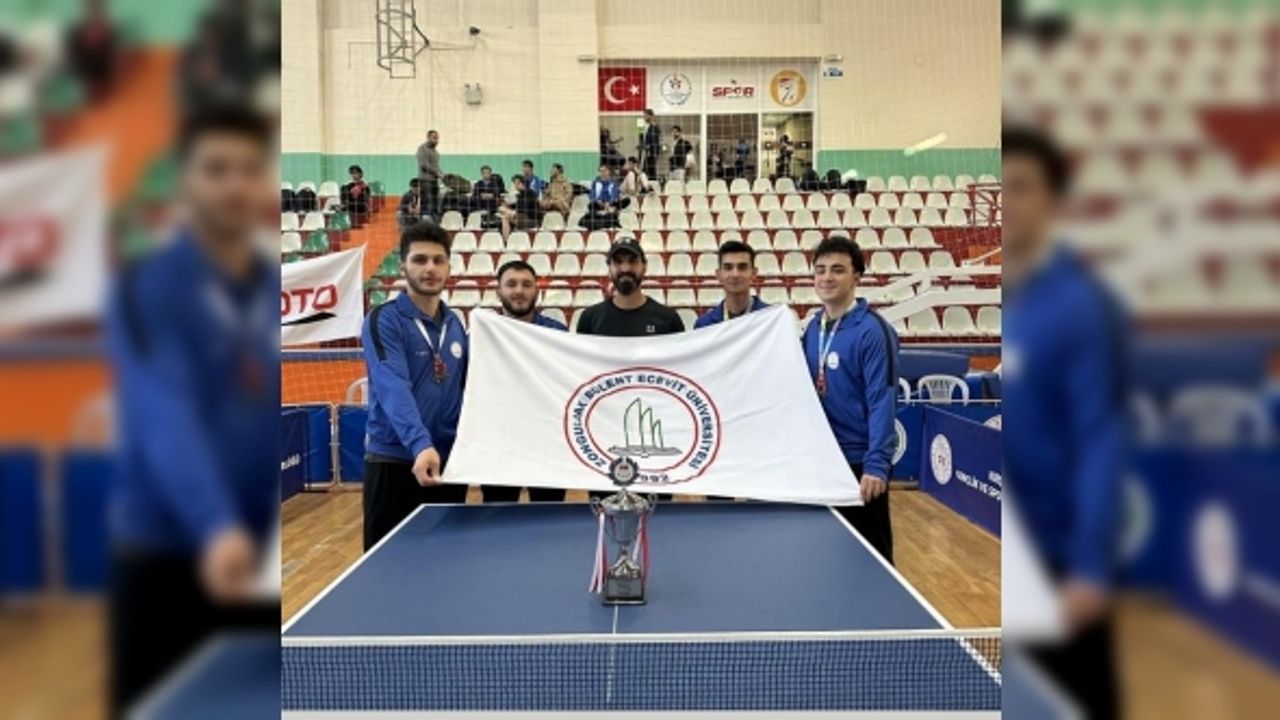 ZBEÜ Erkek Masa Tenisi Takımı Türkiye Masa Tenisi Süper Ligi’ne yükseldi