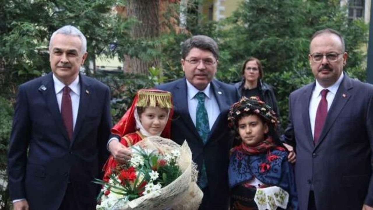 Adalet Bakanı Tunç’un Aydın’daki ilk durağı valilik oldu