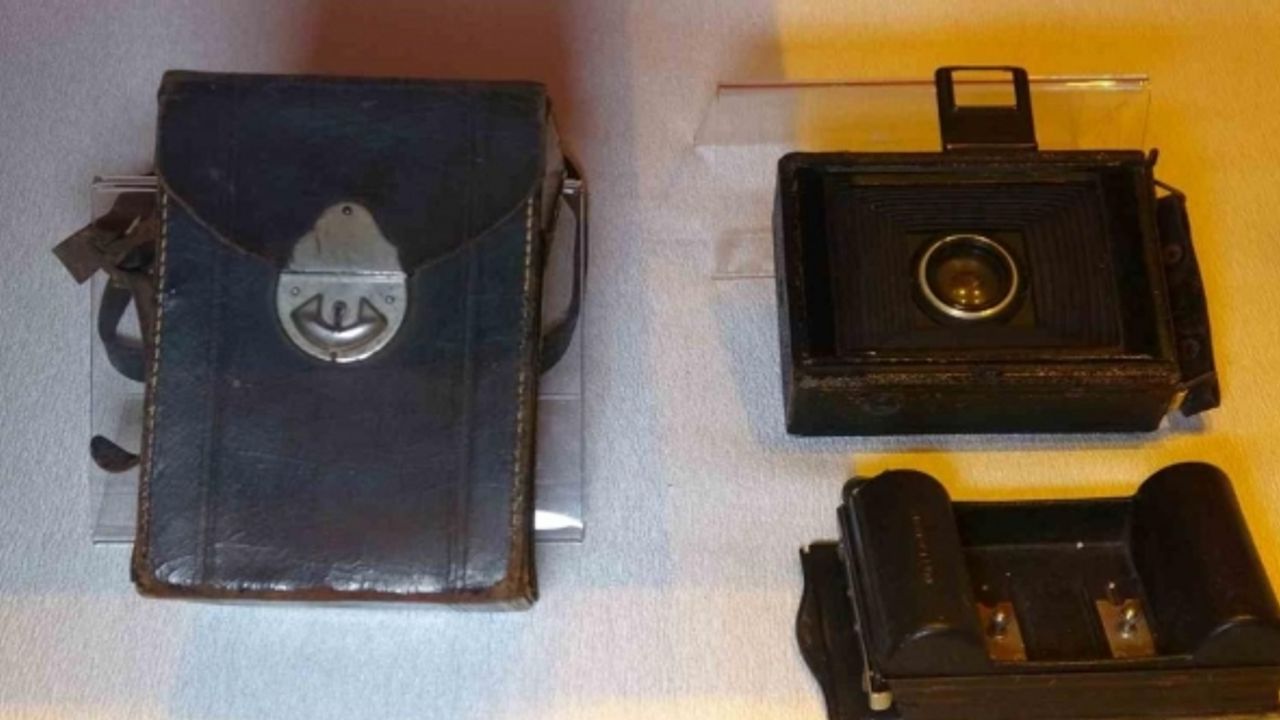 Atatürk’ün Çanakkale Cephesinde fotoğrafını çeken makine Çanakkale’de sergileniyor