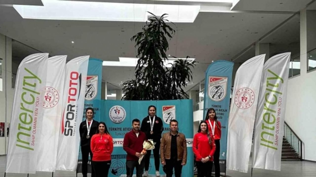 Havalı Silahlar Türkiye Şampiyonasında Erzincanlı sporcudan Türkiye rekoru
