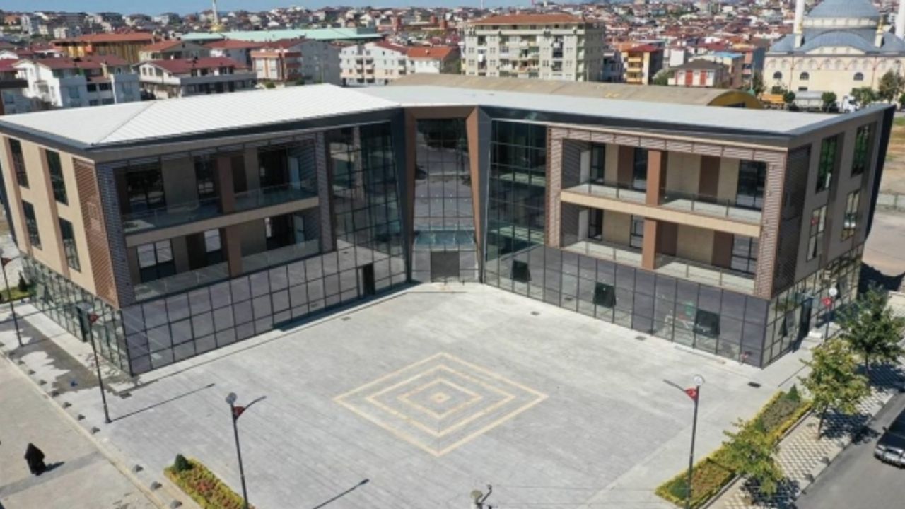 İhtiyaç sahipleri bu marketten ücretsiz faydalanacak