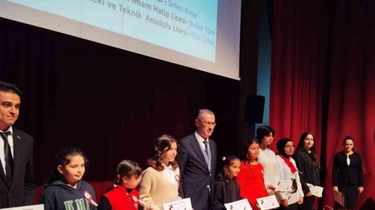 İstiklal Marşı’nın kabulünün 103. yıldönümü oratoryo ile anlatıldı