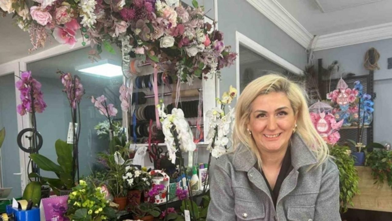 Kadınlara bir hediye vermek isteyenlerin tercihi çiçek oldu