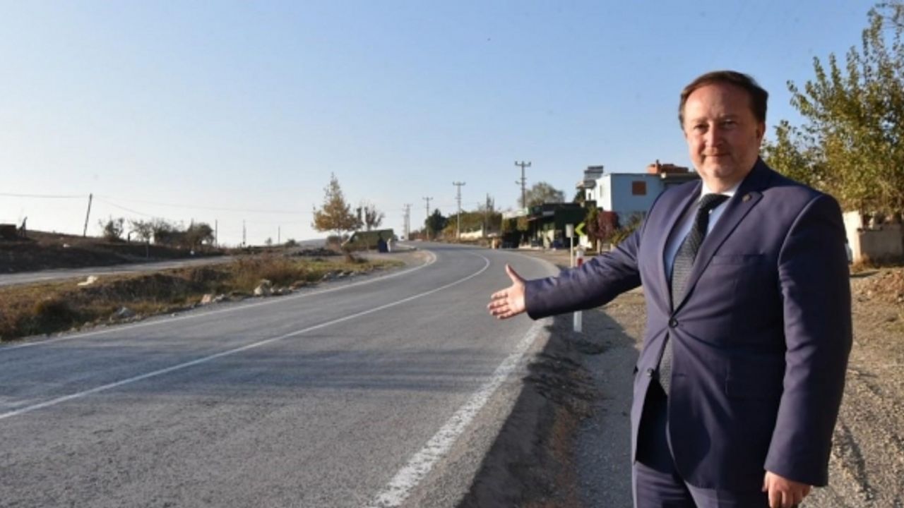 Karesi Belediyesi vatandaştan gelen yol taleplerini yerine getirdi