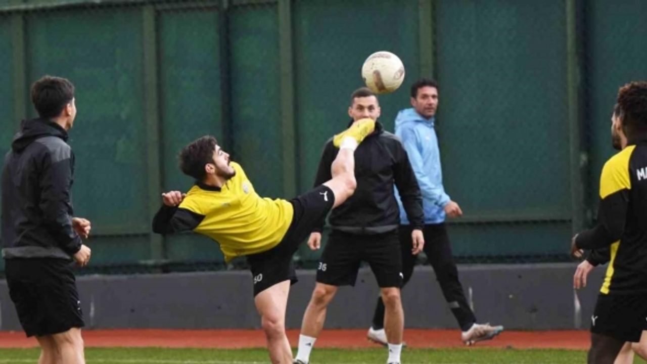 Manisa FK’da, Ümraniyespor maçı hazırlıkları devam ediyor