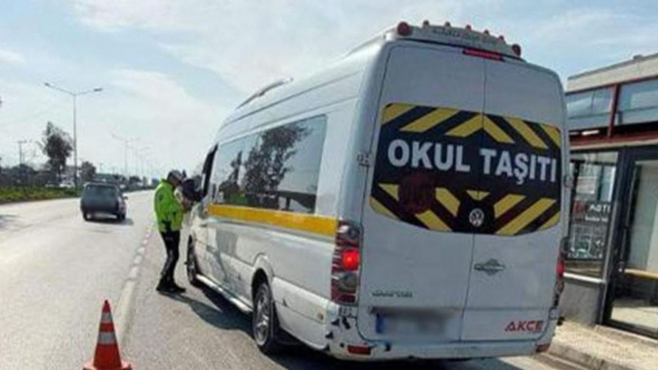 Manisa’da 2 okul servisi daha trafikten men edildi
