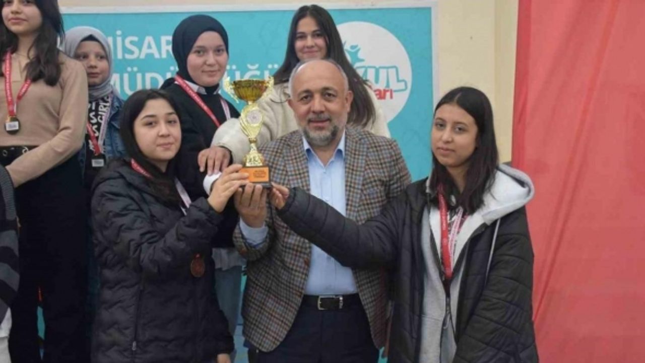 Okul Sporları Satranç Müsabakalarında dereceye girenler belli oldu