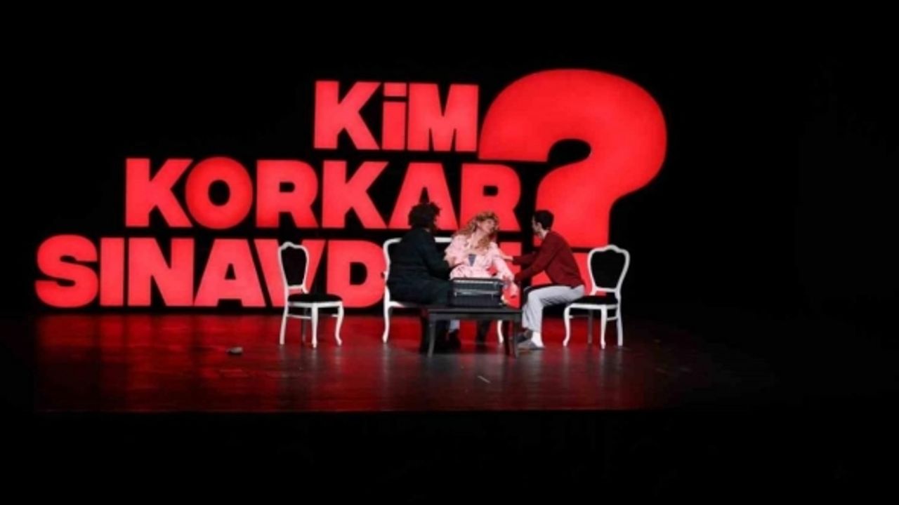 Şehir Tiyatrolarından gençler için "Kim Korkar Sınavdan" oyunu