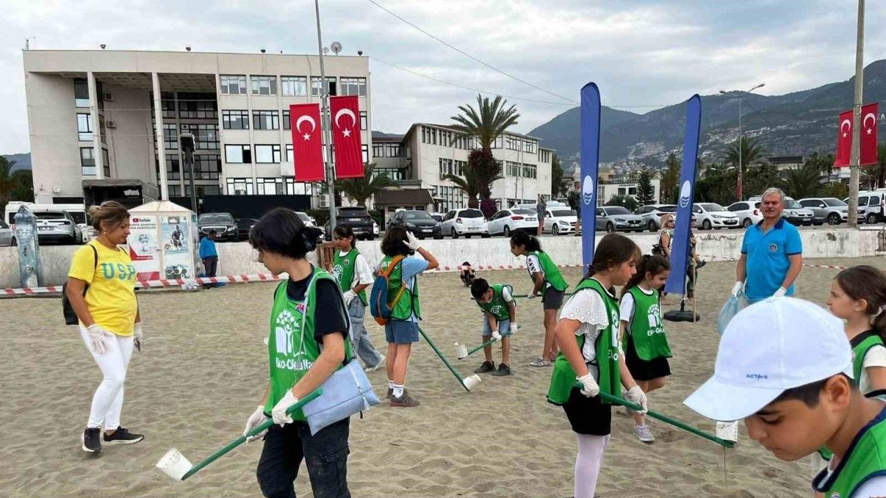 Alanya’da yılın ilk çöp kategorize çalışması yapıldı